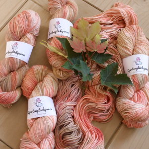 Herbstlaub gefärbt auf Atelier Zitron Ramie de luxe